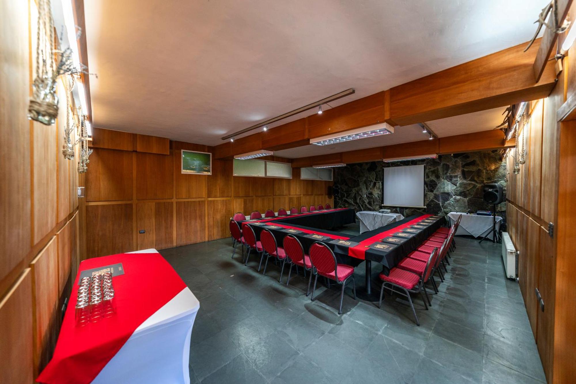 Nomades Hotel Boutique Coyhaique Luaran gambar