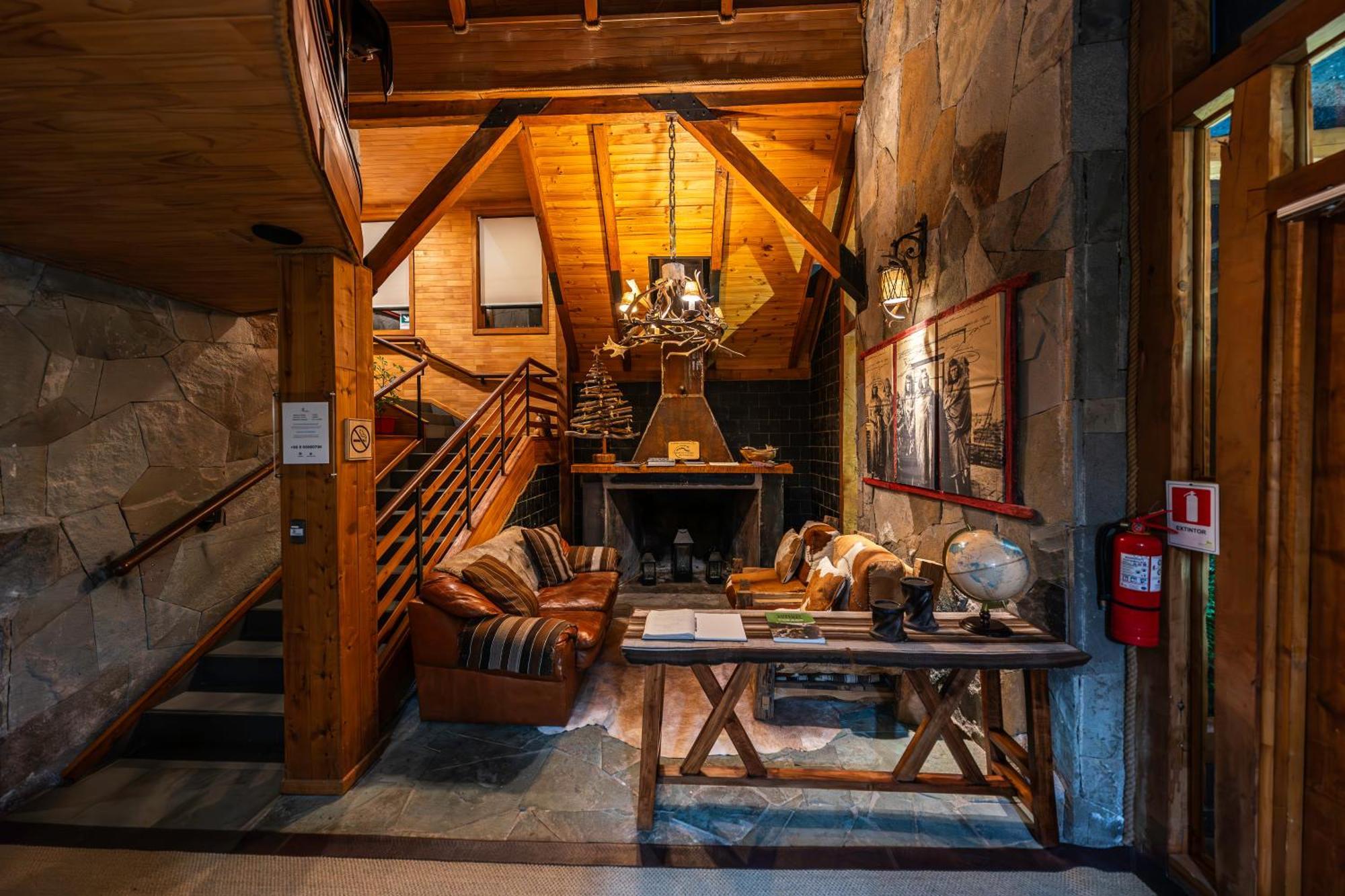 Nomades Hotel Boutique Coyhaique Luaran gambar